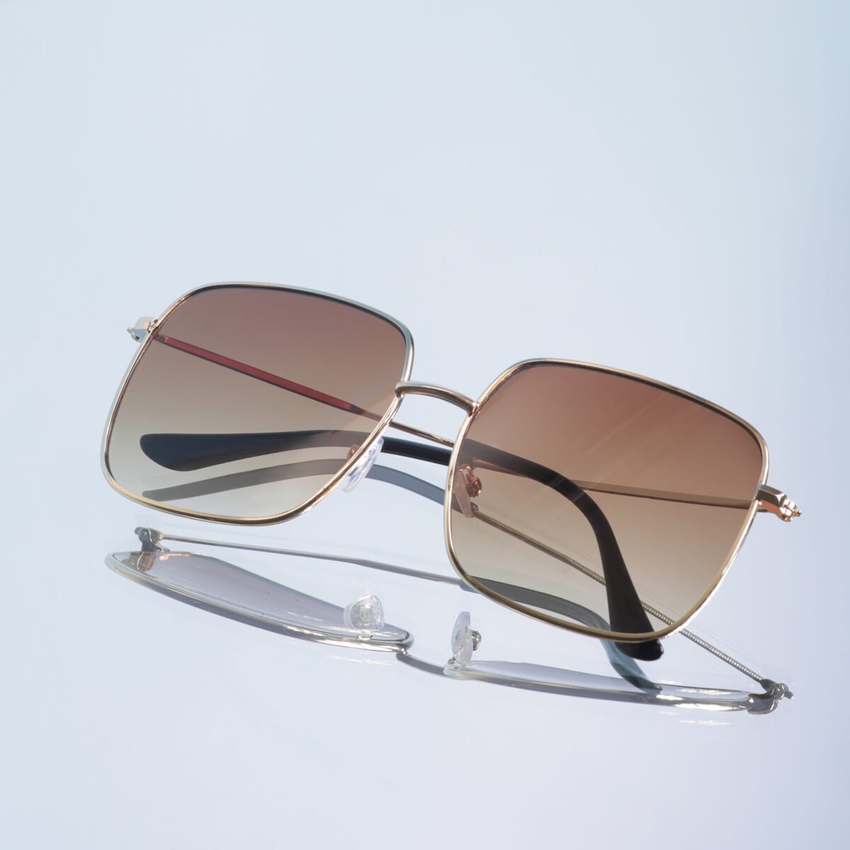 Square Metal - Image 4