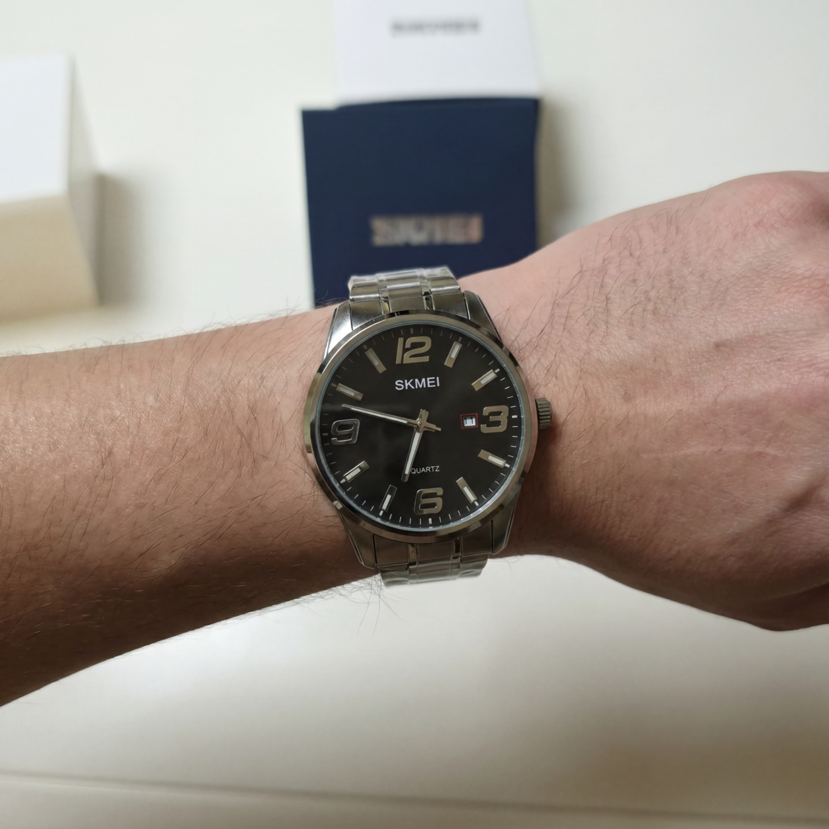 SKMEI Classic Silver Quartz - Image 2