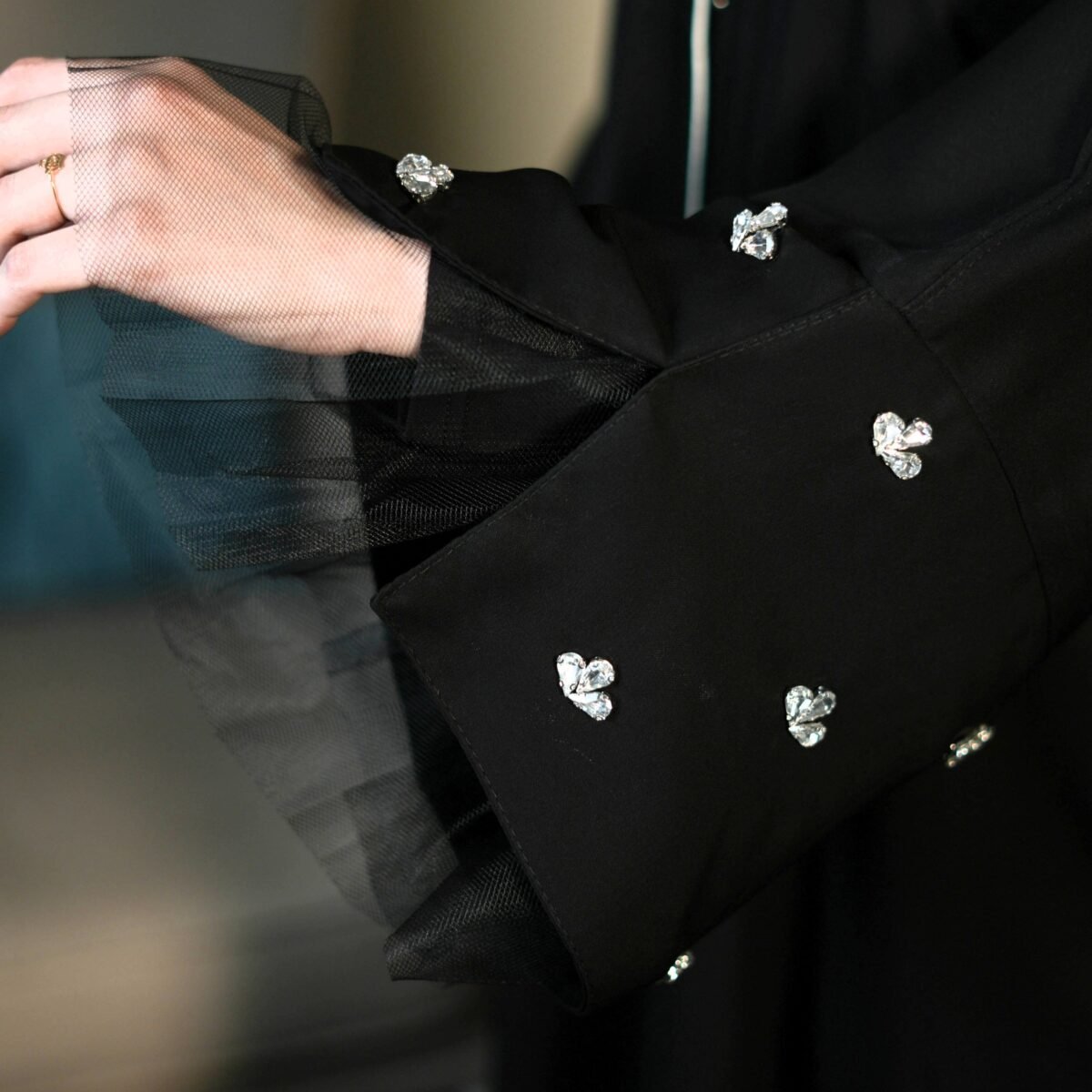 Sheer Black Sleeve Statement Abaya - Image 3