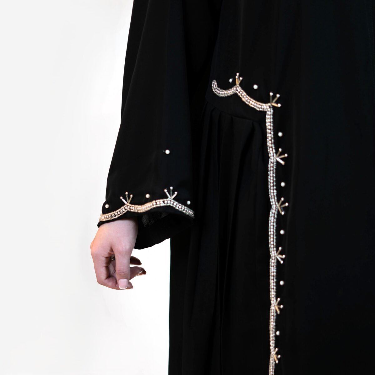 Golden Accent Abaya - Image 3